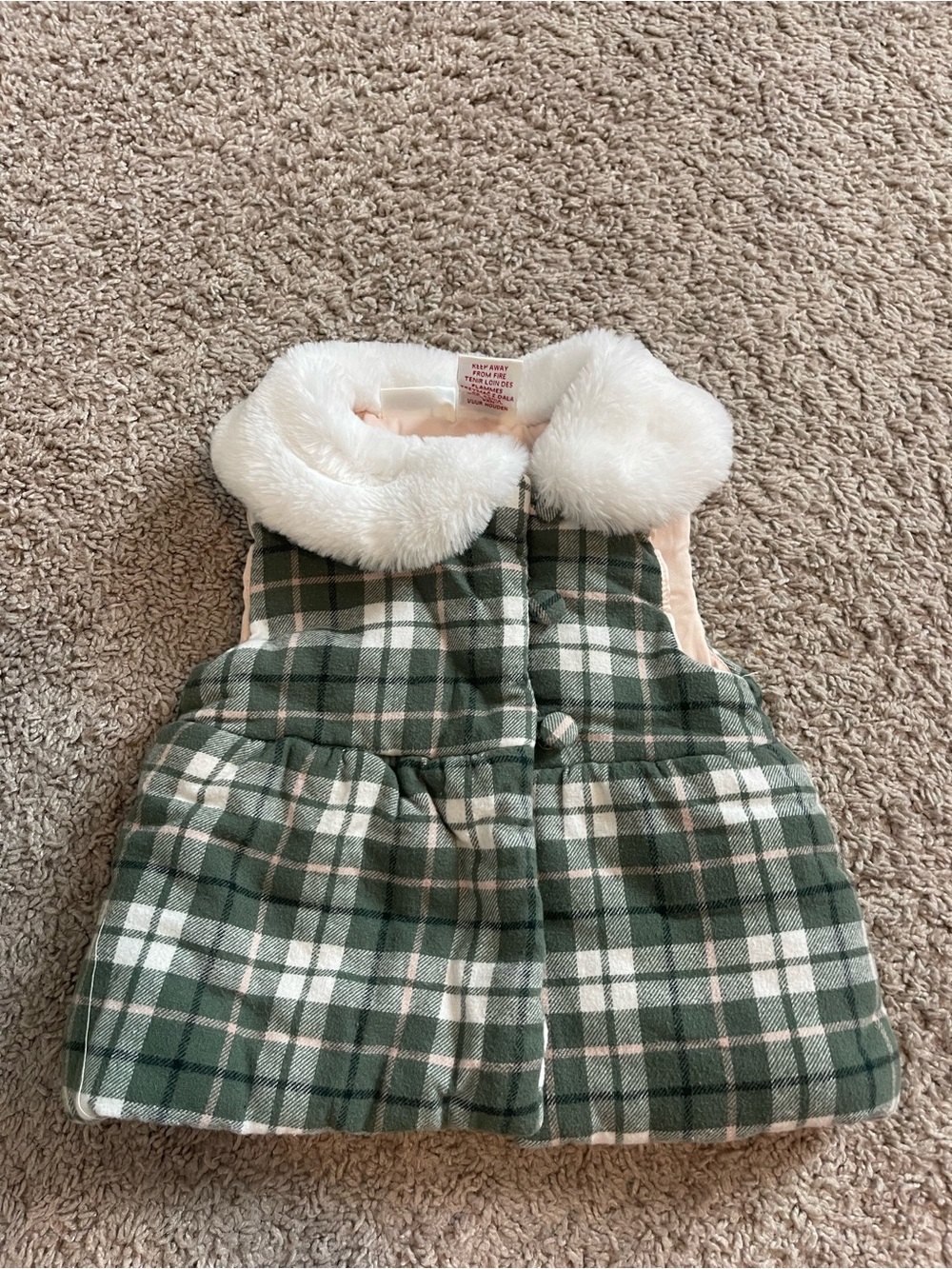 Max Studio Girls 6-9 Months Green Plaid Puffer Vest with Faux Fur Collar